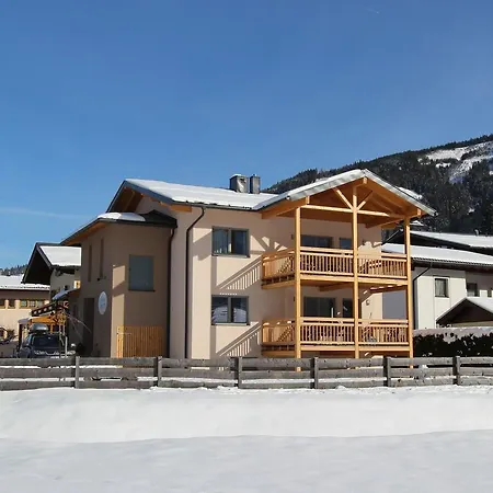 Tauern Relax Ii * קפרון