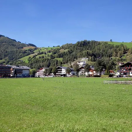 Tauern Relax Ii דירה קפרון